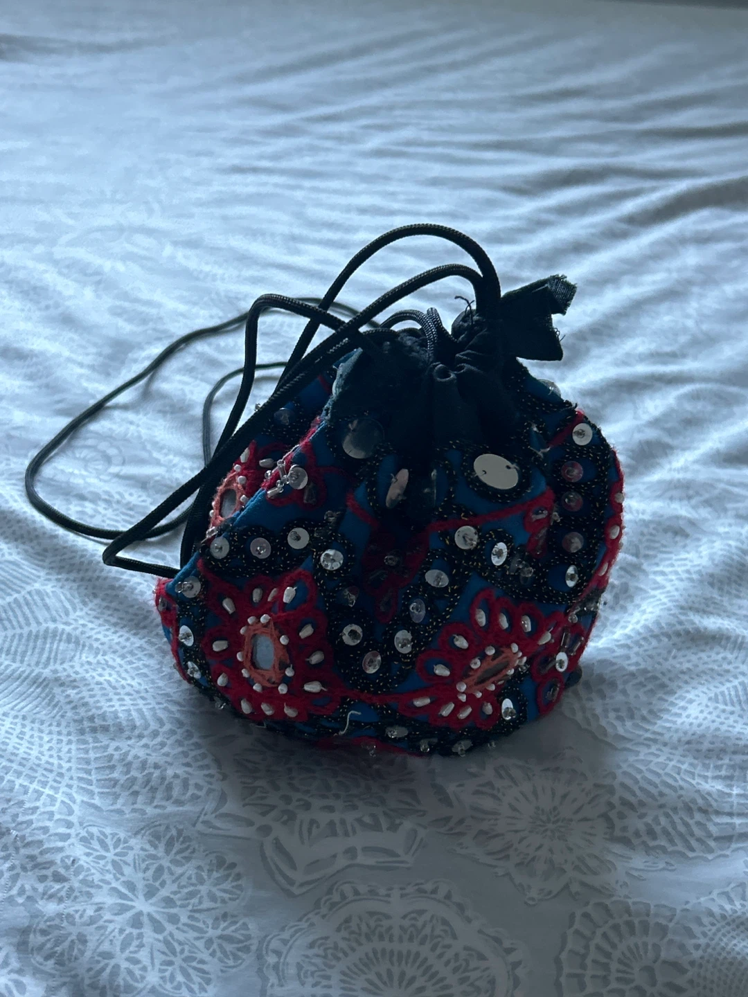 Drawstring Beaded Purse - photo 3