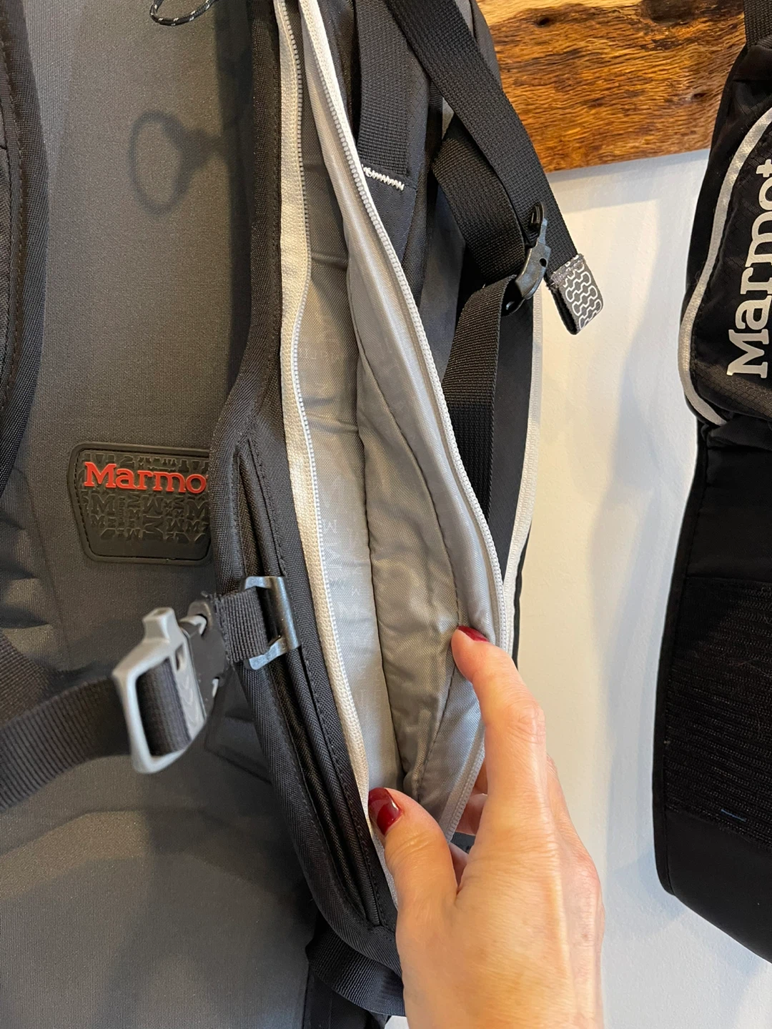 Marmot Backpack - Black & Grey - photo 5