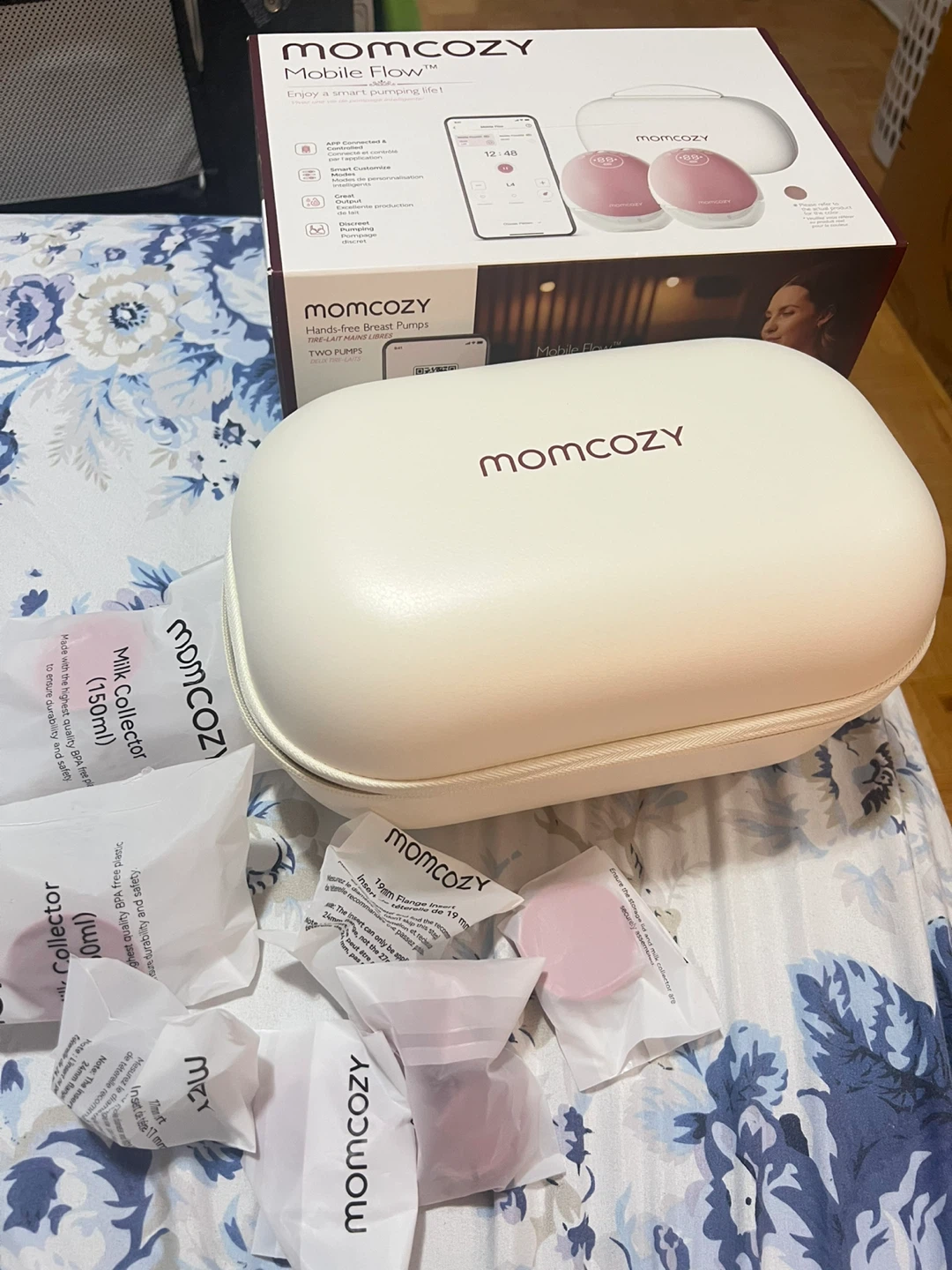 Momcozy Mobile Flow Storage box and accessories- New!