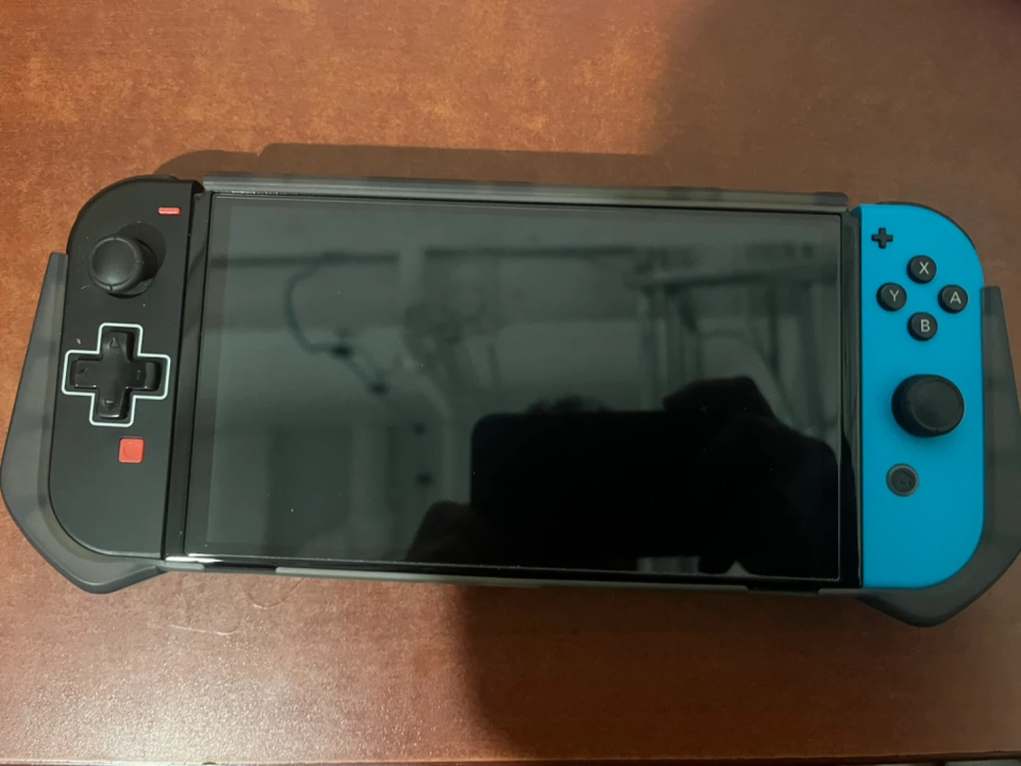 Nintendo Switch OLED with games and pro controller - photo 4