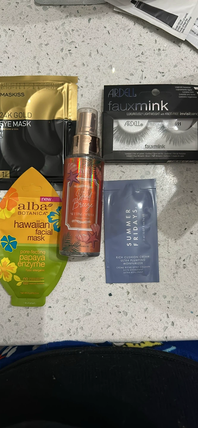 Mixed Beauty Items: Ardell Lashes, Maskiss Eye Mask