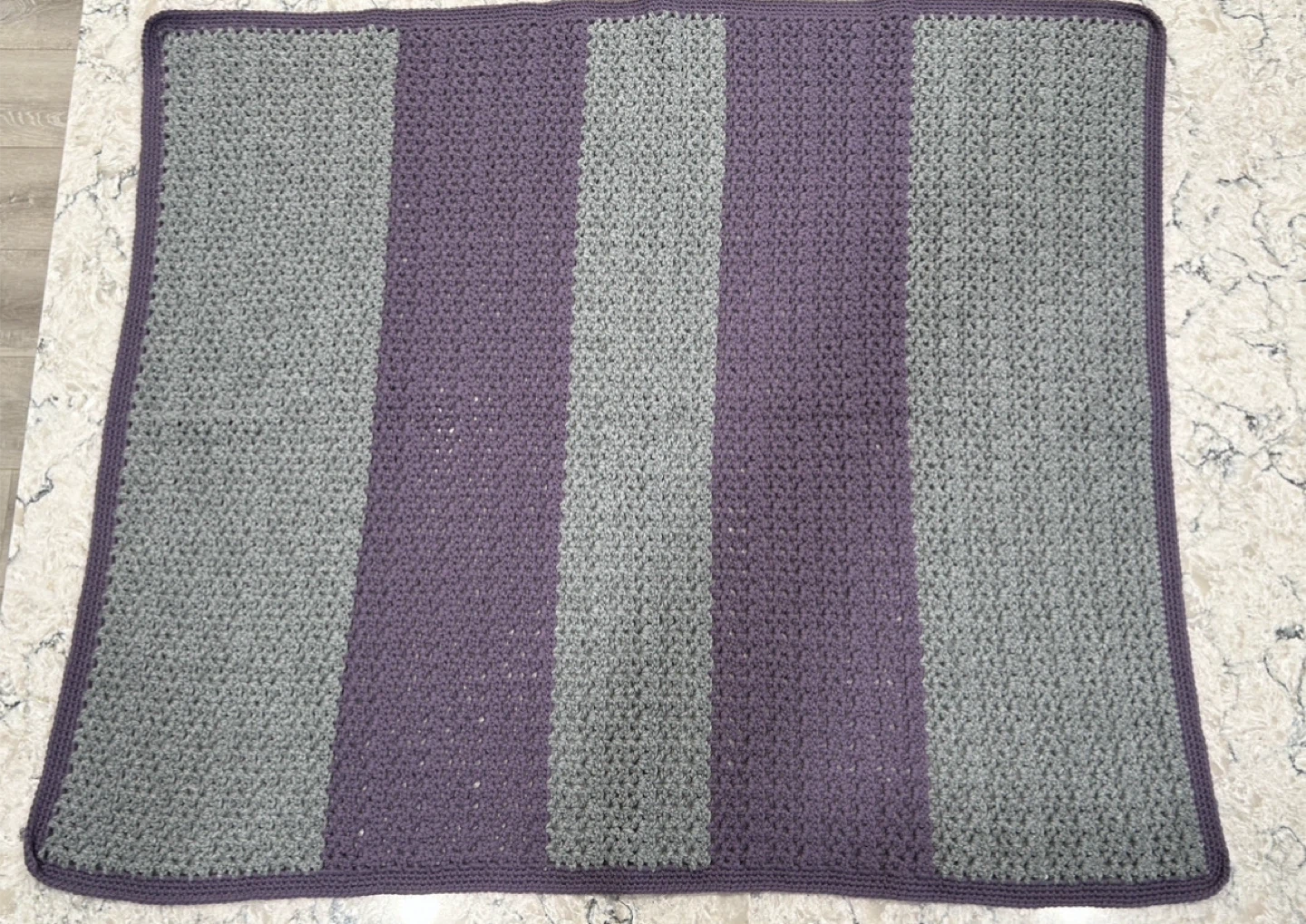 Hand Crafted 100% Acrylic Wool Crochet Blankets. - photo 3