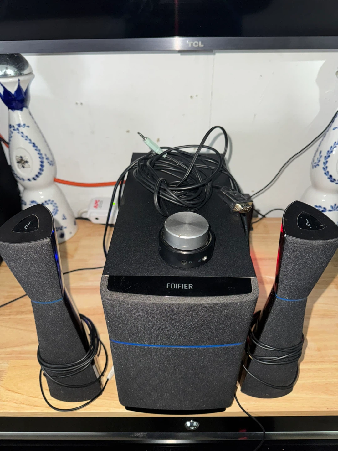 Edifier M3200 Speakers