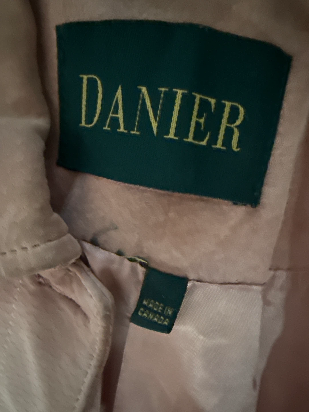 Danier Pink Suede Jacket size M - photo 2