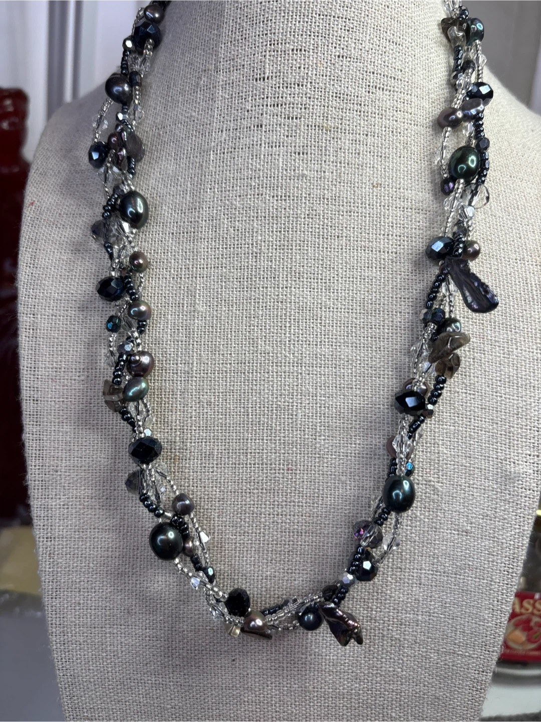 Peacock pearls & crystal necklace with fancy bowl. - photo 5