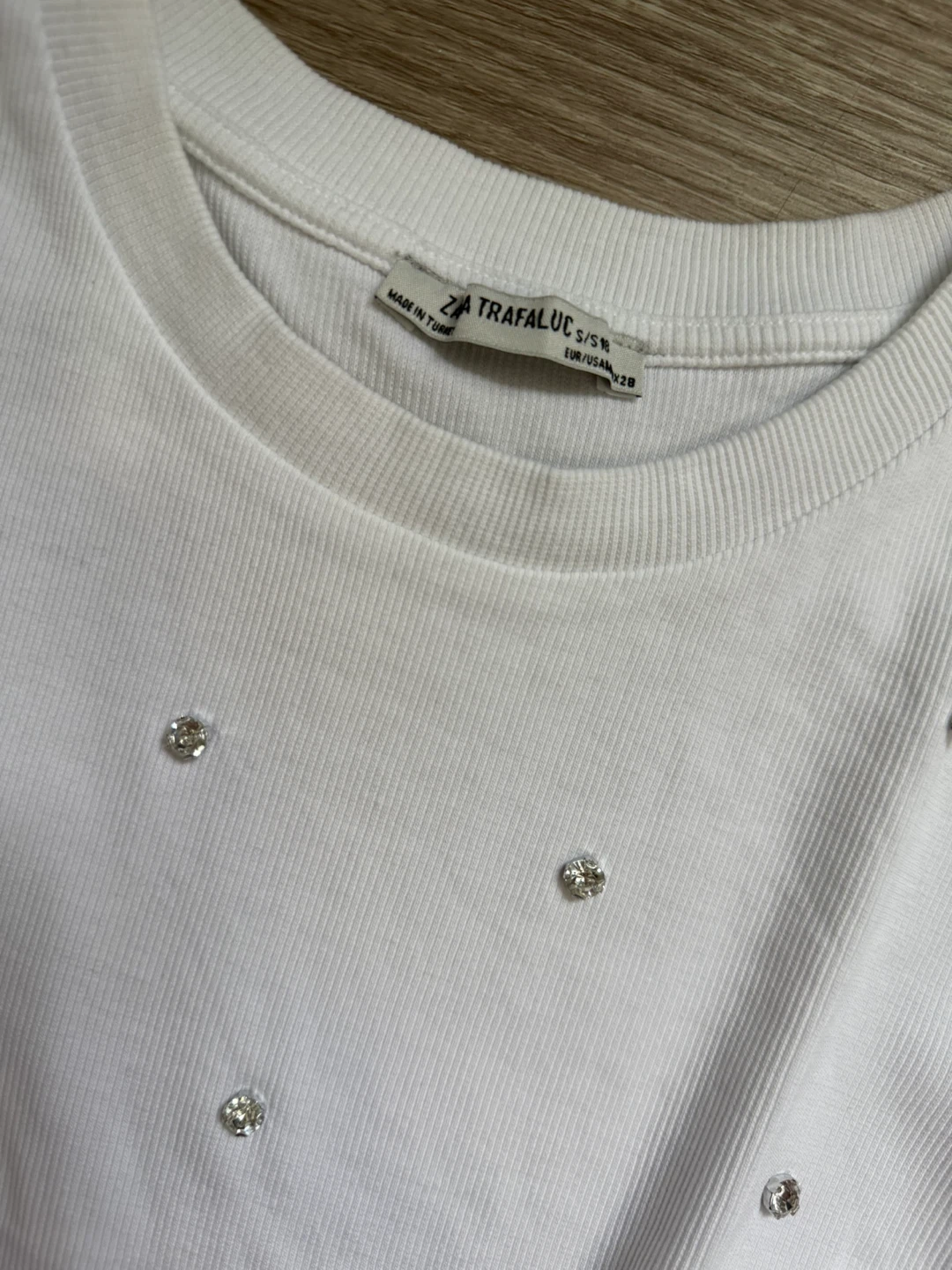 Zara Trafaluc White Rhinestone T-Shirt - S - photo 2