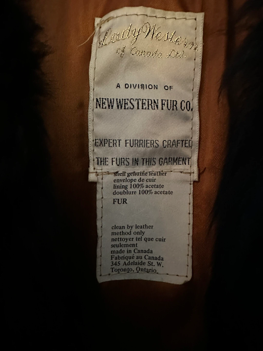 Lady Western Fur Coat size small - photo 2