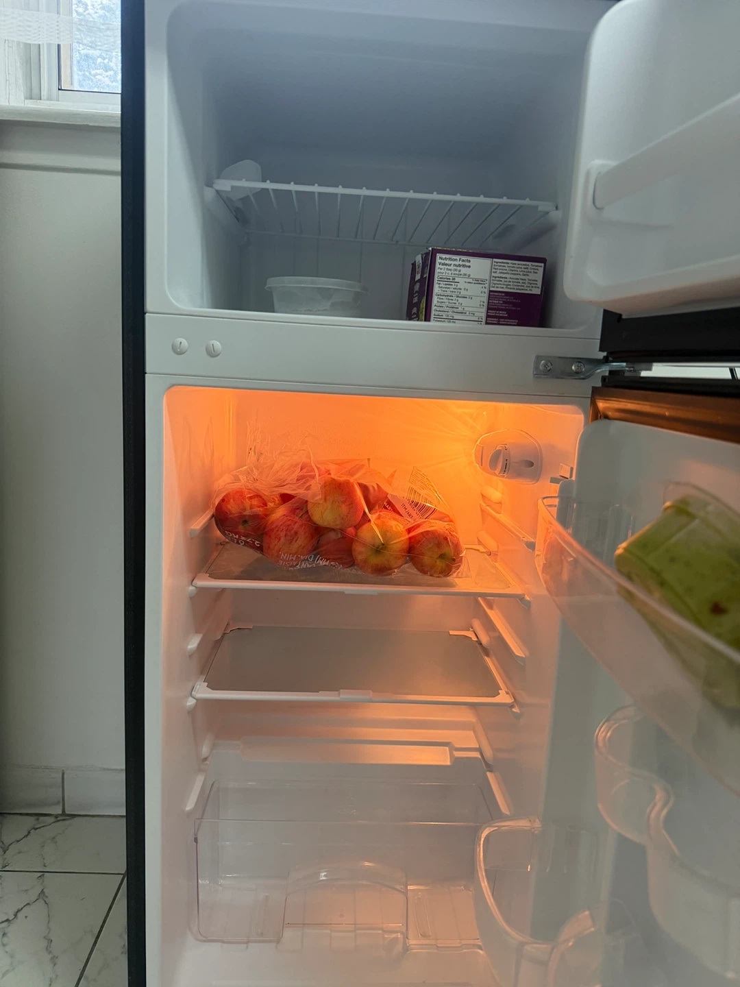 Magic Chef Compact Mini Fridge - Black - photo 4