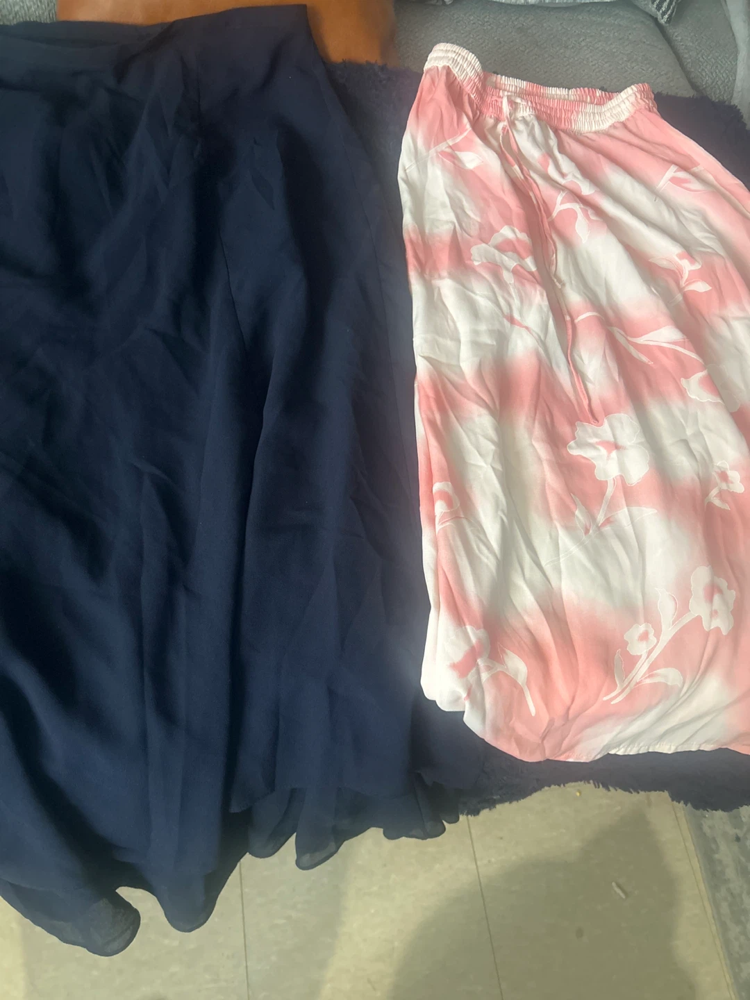 🥕Two Skirts  FREE- Navy & Floral