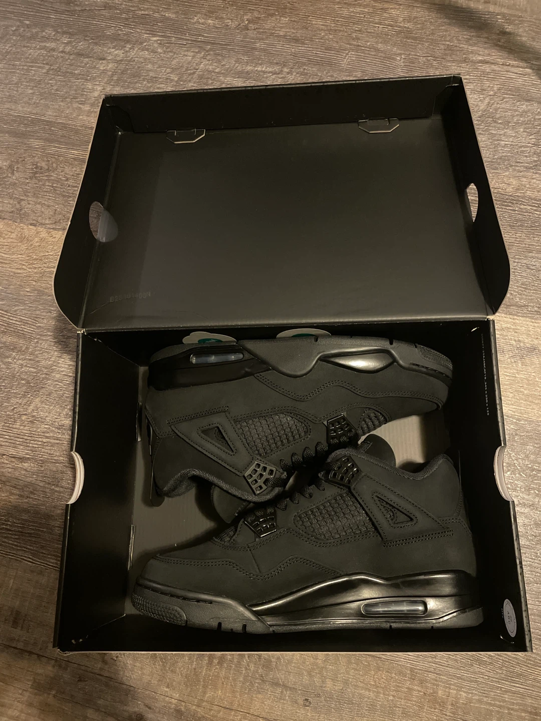 Nike Air Jordan 4 Retro Black Cat Size 10
