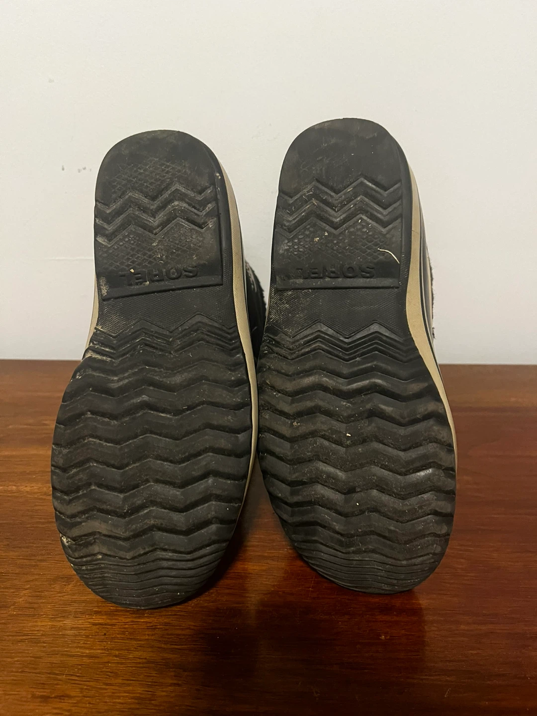 Sorel Winter Boots, Size 9 - photo 3