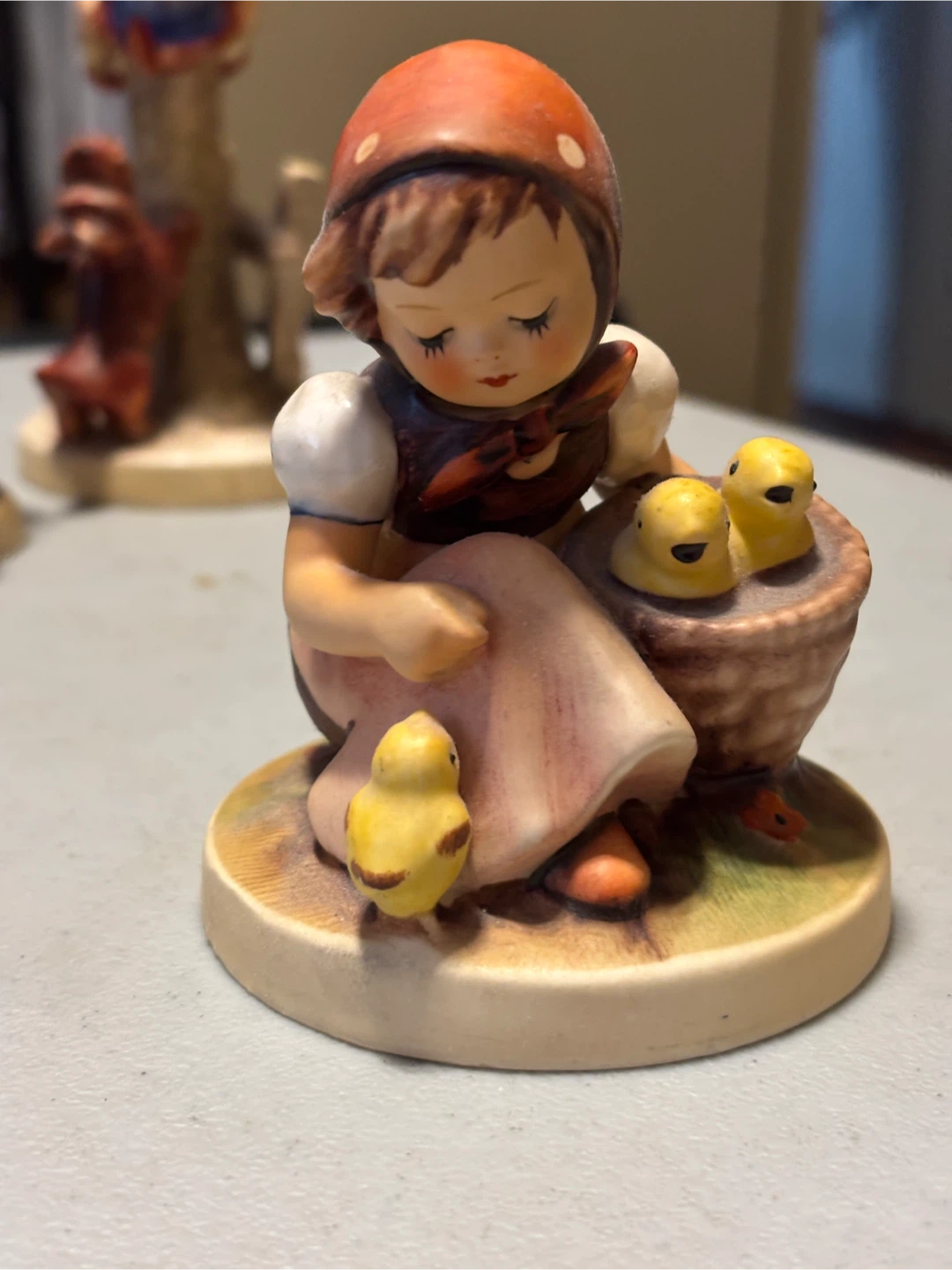 Vintage 3.5" Goebel Hummel Figurine "Chick Girl"