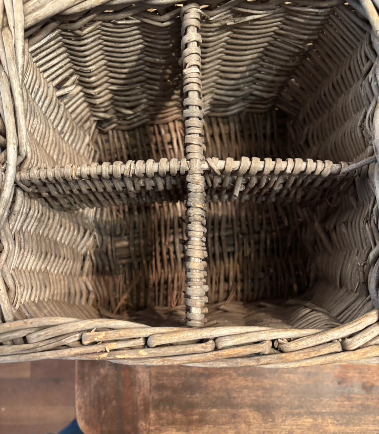 Vintage Wicker Bottle Basket - photo 4