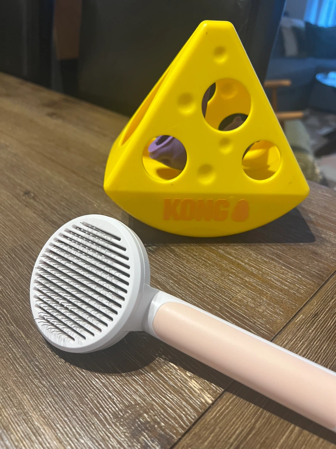 FREE Kong Toy & Pet Grooming Brush for Cats - photo 2