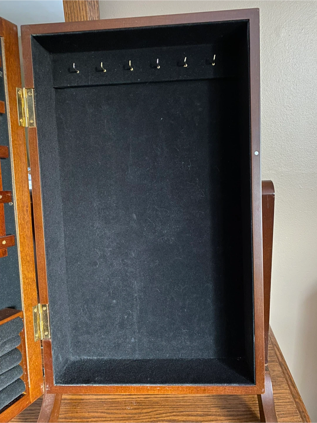 Wood Standing Jewelry Armoire Mirror - photo 5