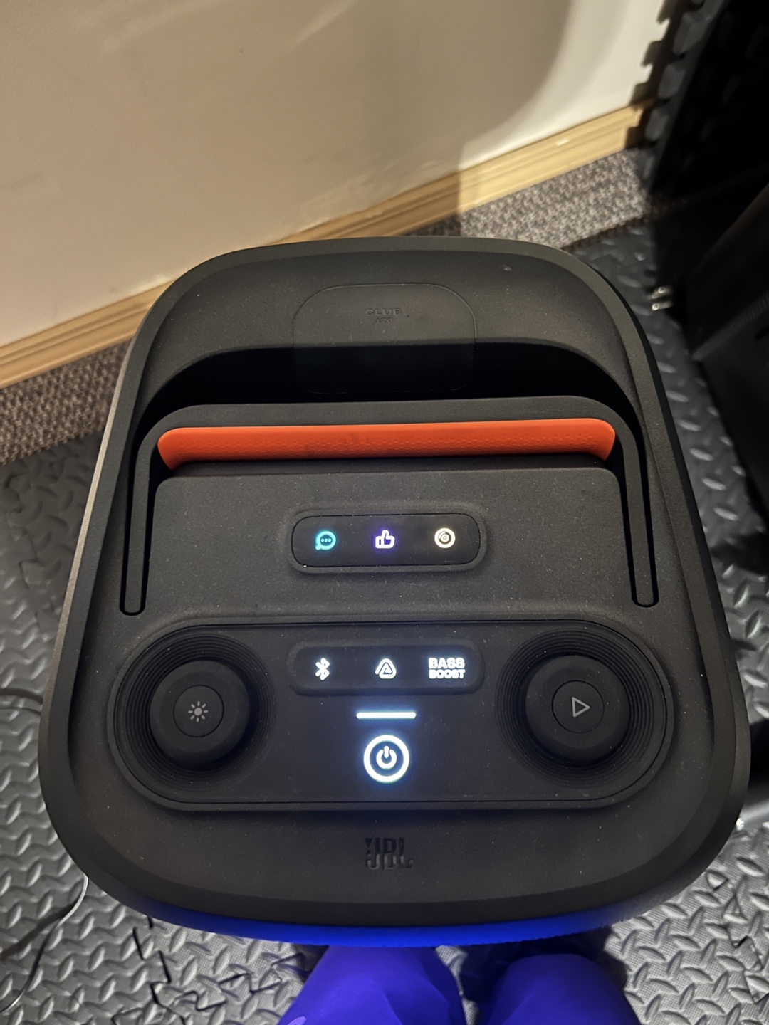 JBL Partybox Club 120 w/ Free Mic - photo 2