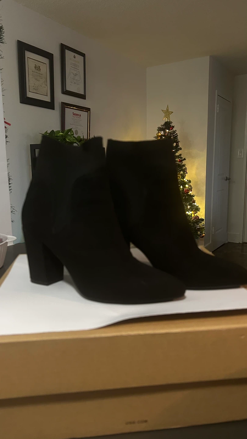 SteveMadden Black Ankle Boots