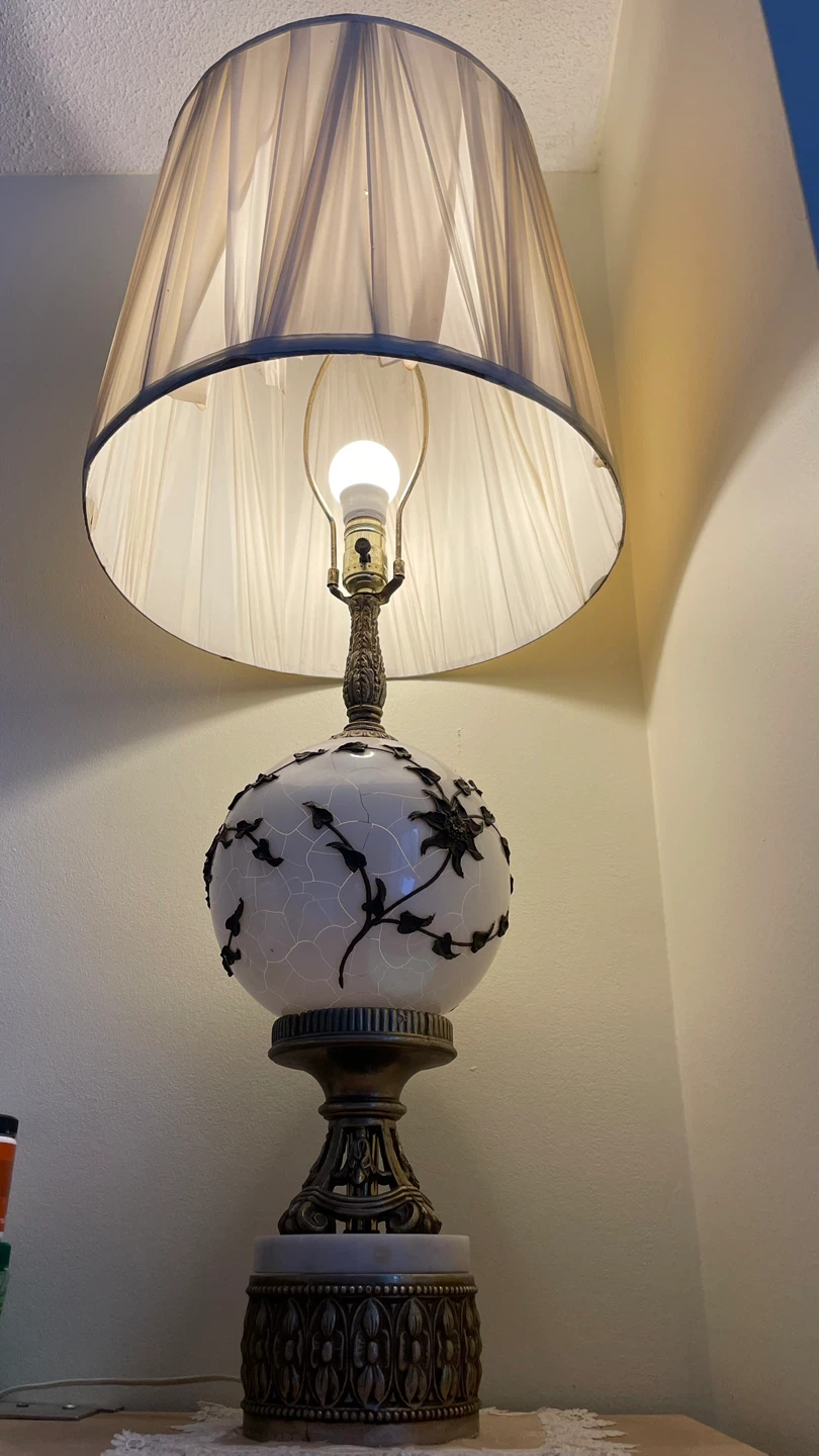 Vintage Floral Accent Table Lamp - photo 5
