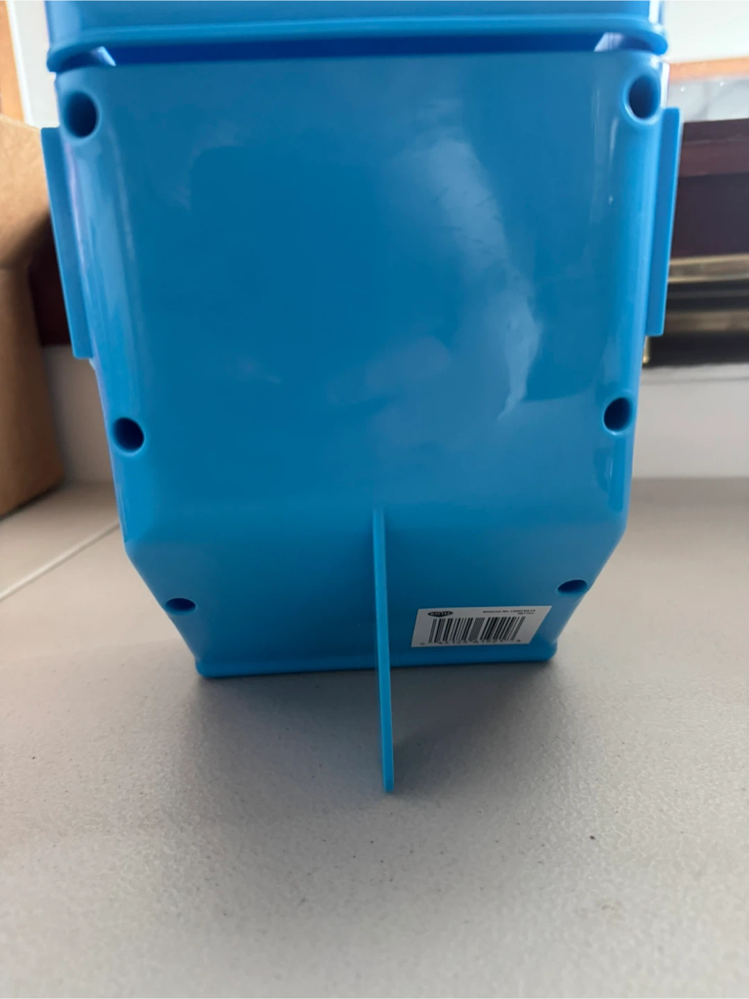 Kaytee Gravity Bin Feeder with Mounting Bracket - photo 2