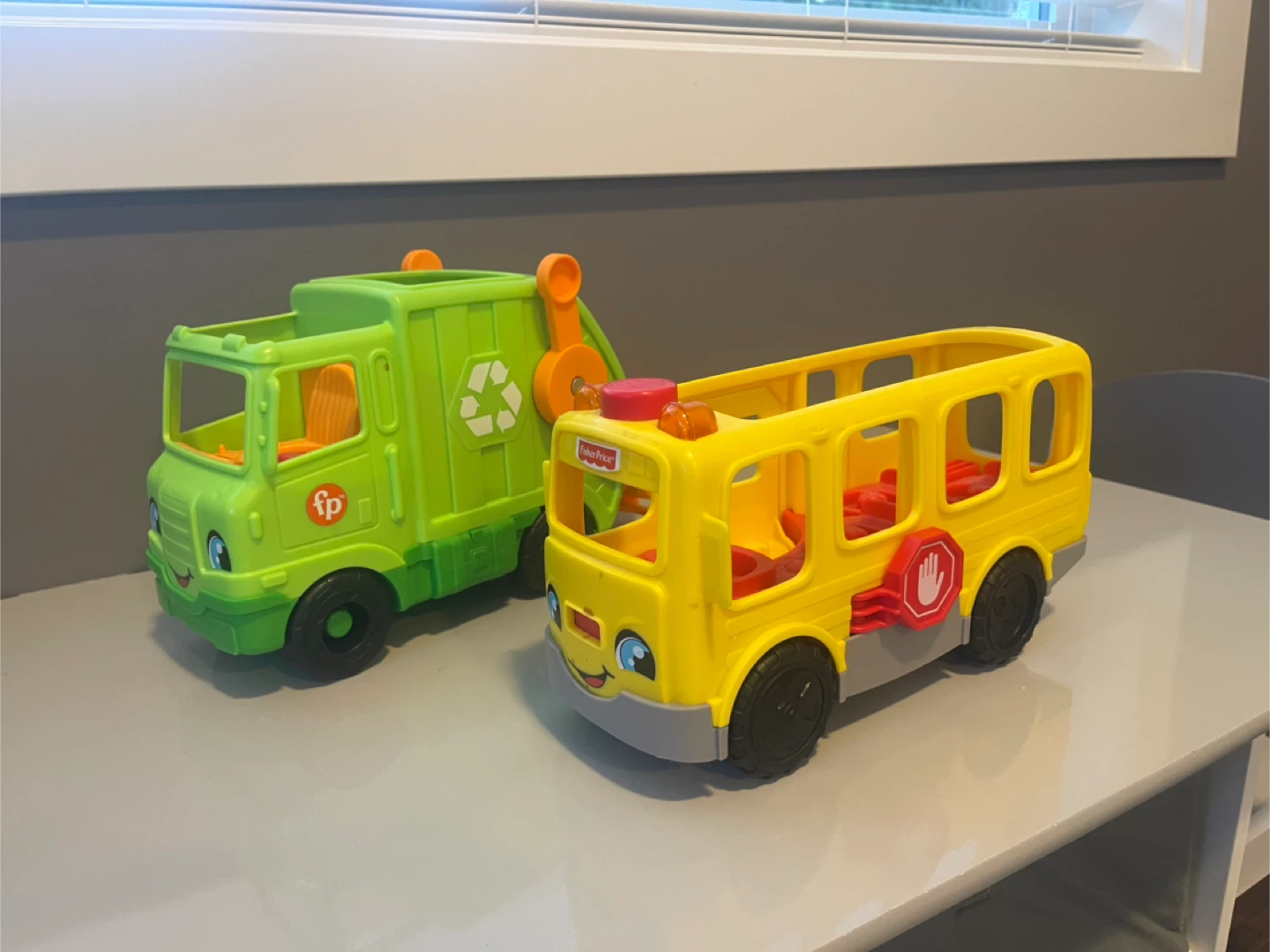 Fisher-Price Little People Sets - photo 3
