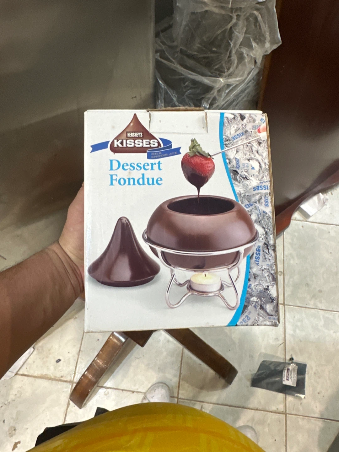 Hershey's Kisses Dessert Fondue Set