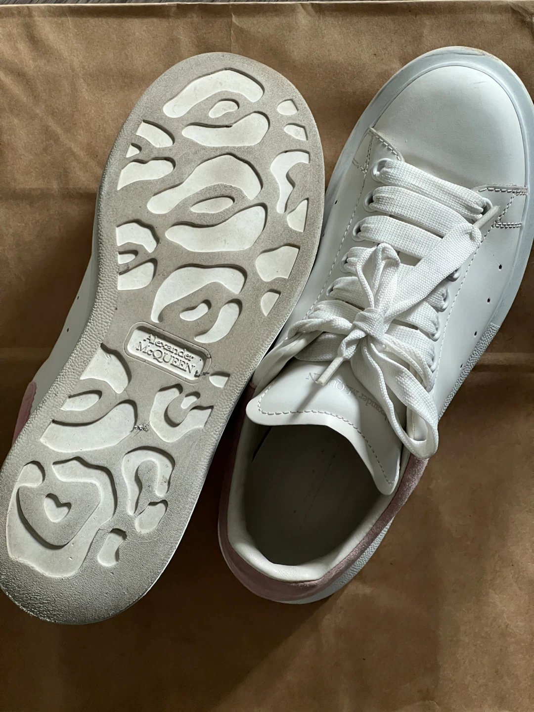 Alexander McQueen White/Pink Sneakers - Size 38 - photo 2