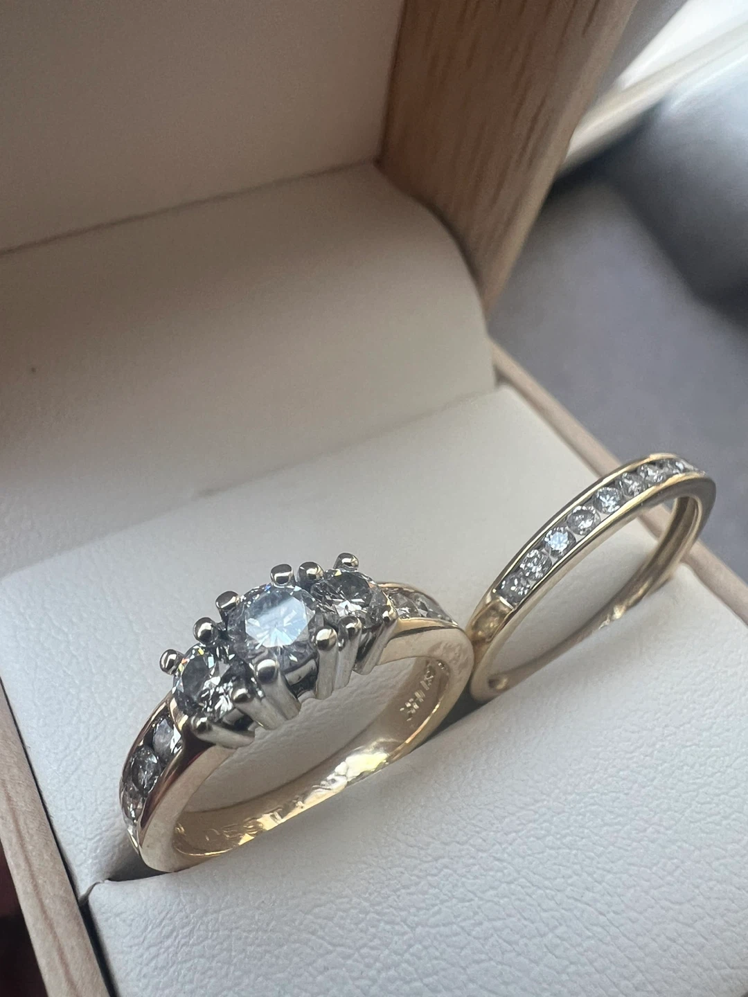 14K Gold Diamond Ring Set - photo 2