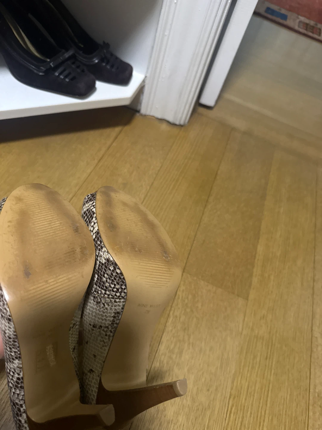 Nine West Snakeskin Heels - Size 7 - photo 4