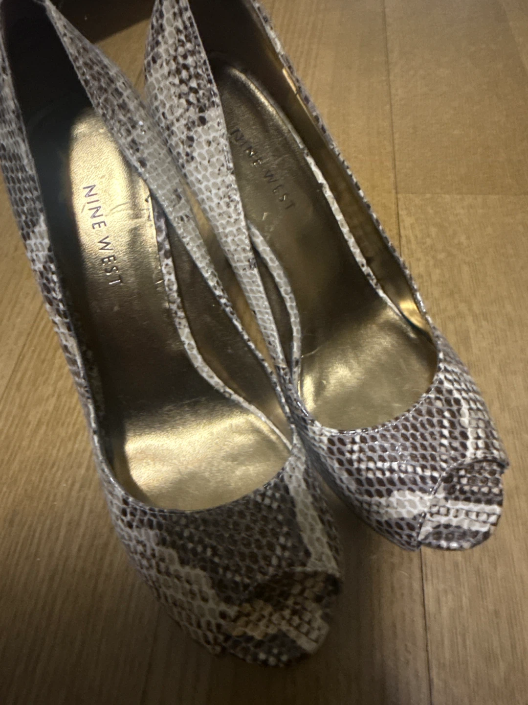 Nine West Snakeskin Heels - Size 7