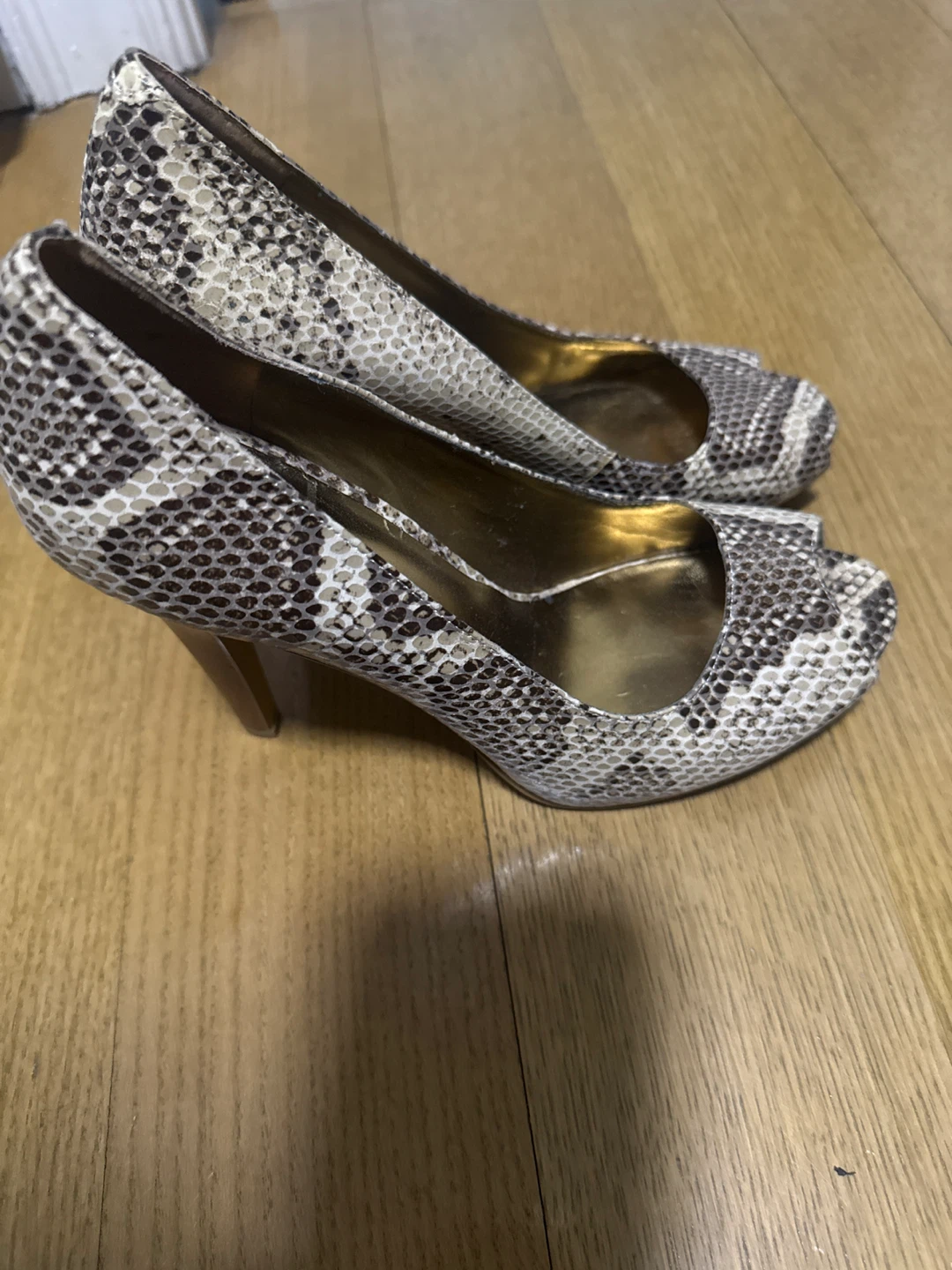 Nine West Snakeskin Heels - Size 7 - photo 2