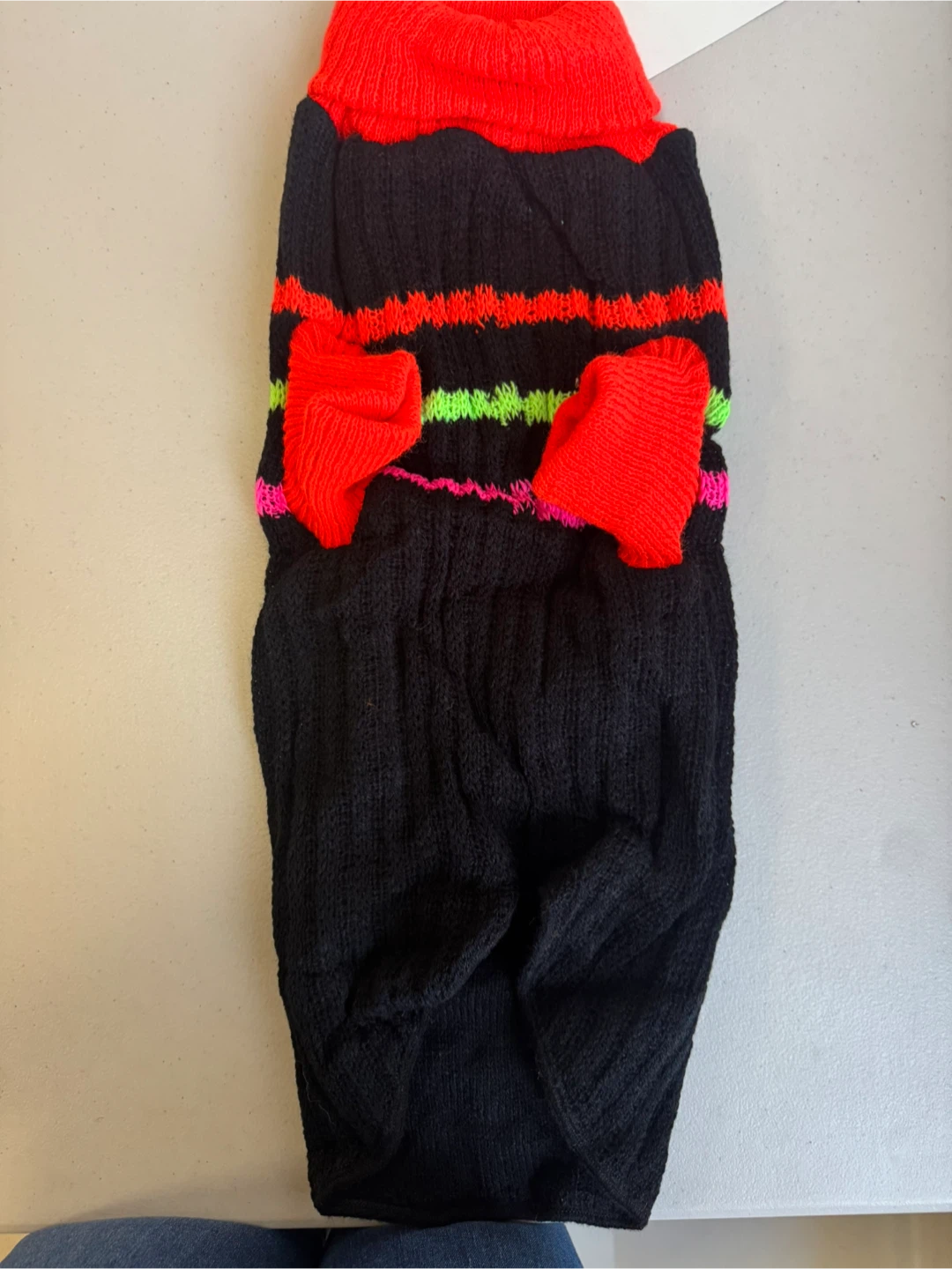New Pet Apparel Sweater - Size M - photo 4