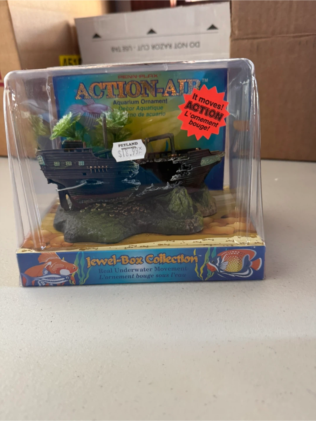 Penn-Plax Action-Air Aquarium Ornament - Jewel-Box Collection