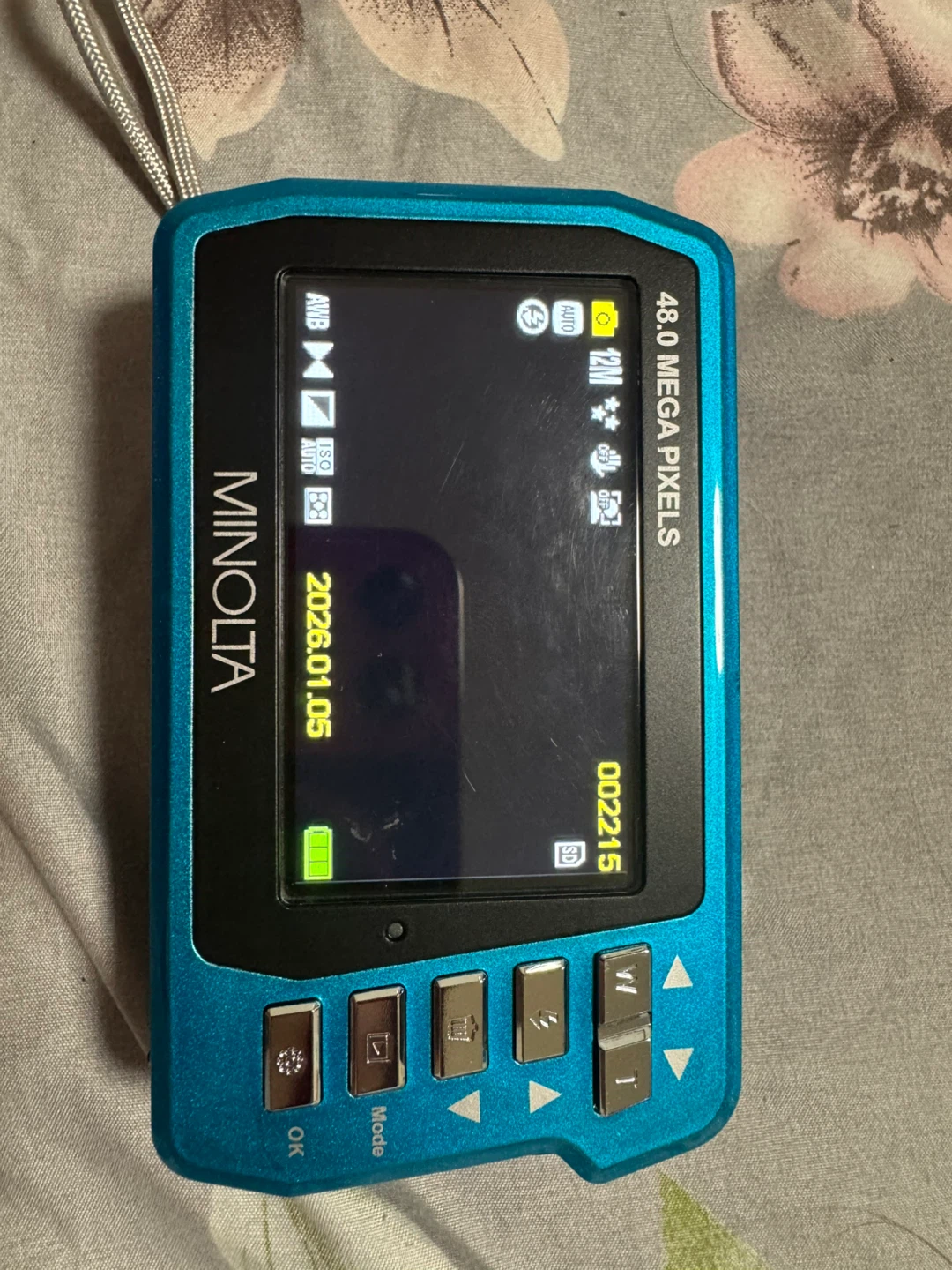 Minolta MN40WP 48.0 MP Digital Camera - photo 2