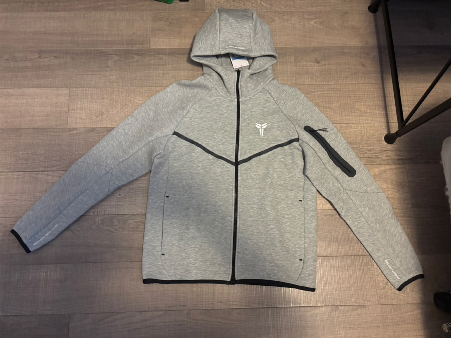 Nike Kobe Tech Fleece size medium