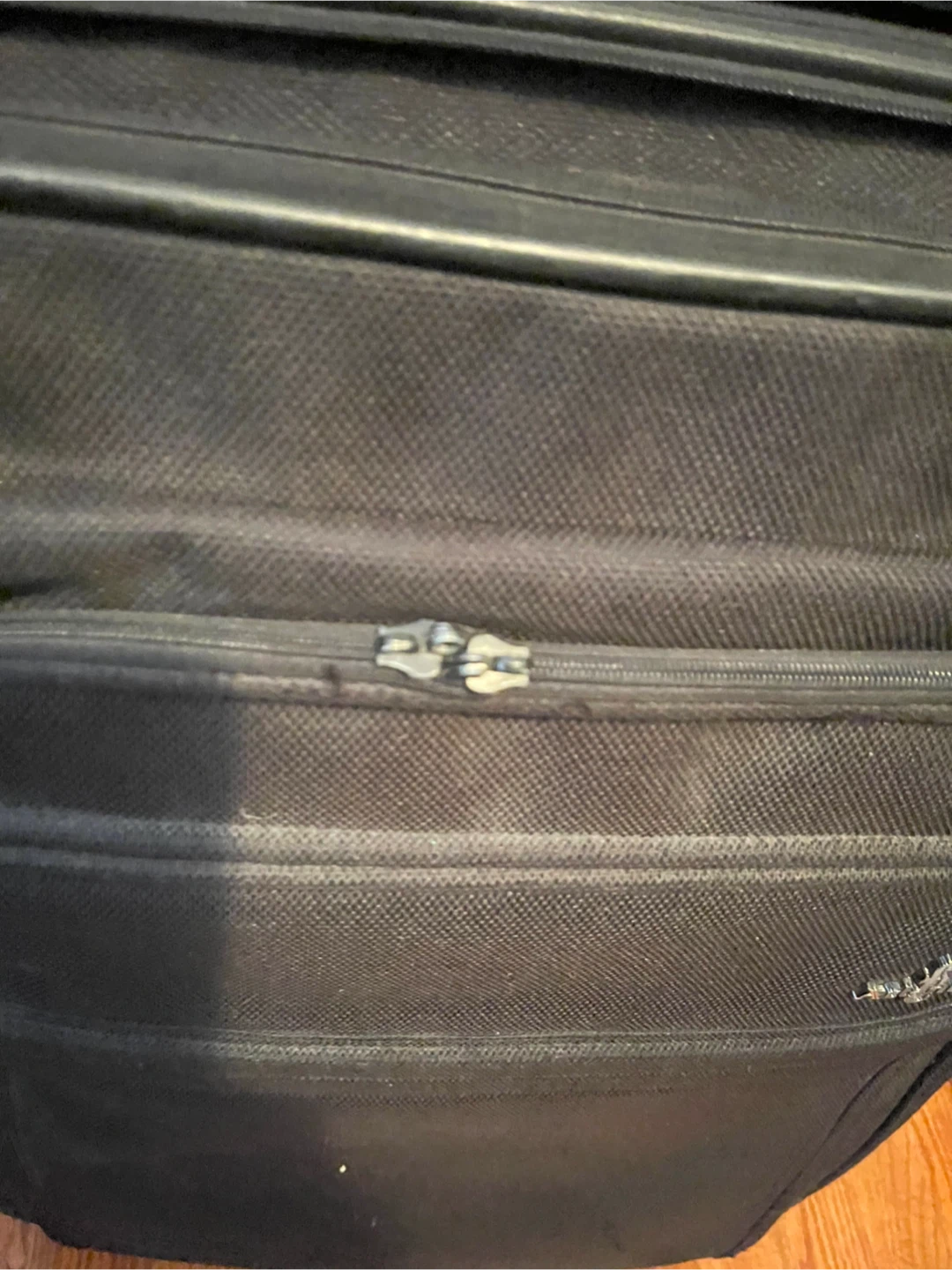 Atlantic Luggage Rolling Suitcase - Black - photo 5