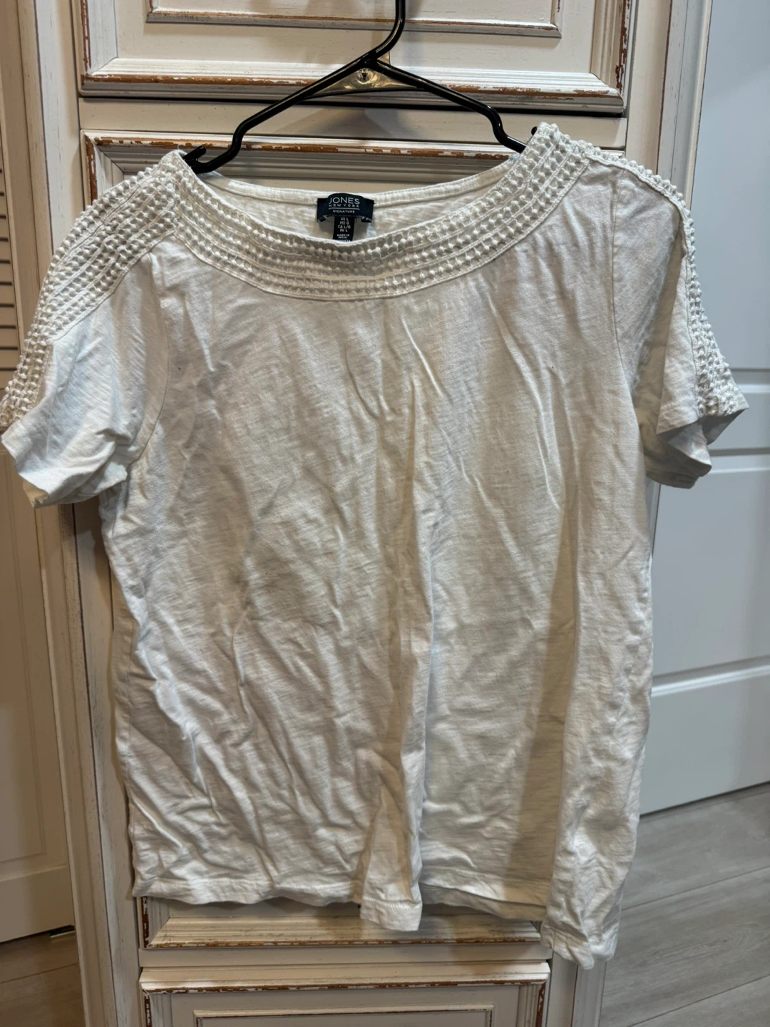 Jones New York Signature White Top - L