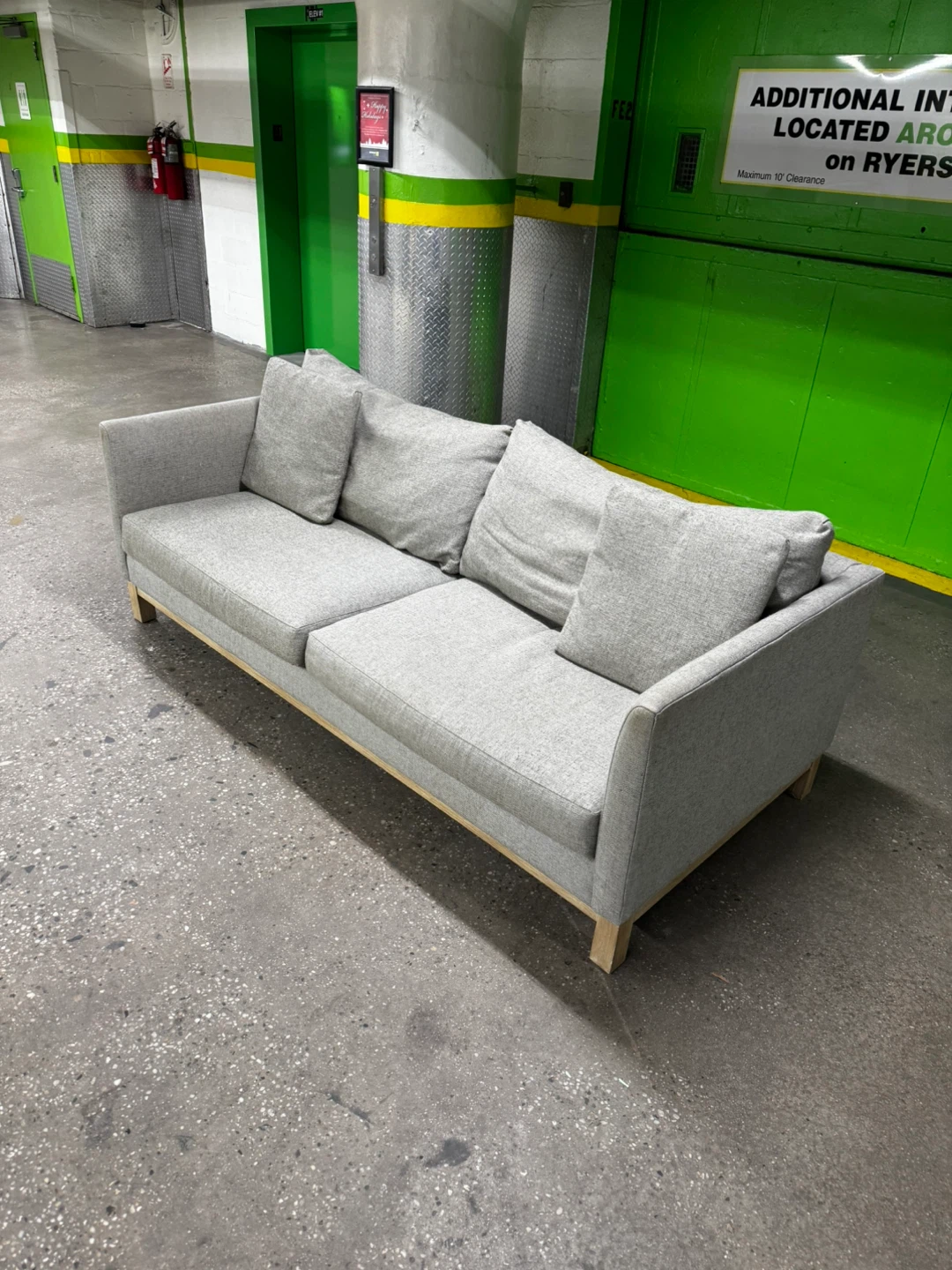 ABC Carpet & Home Cobble Hill Sofa -FREE DELIVERY - photo 2