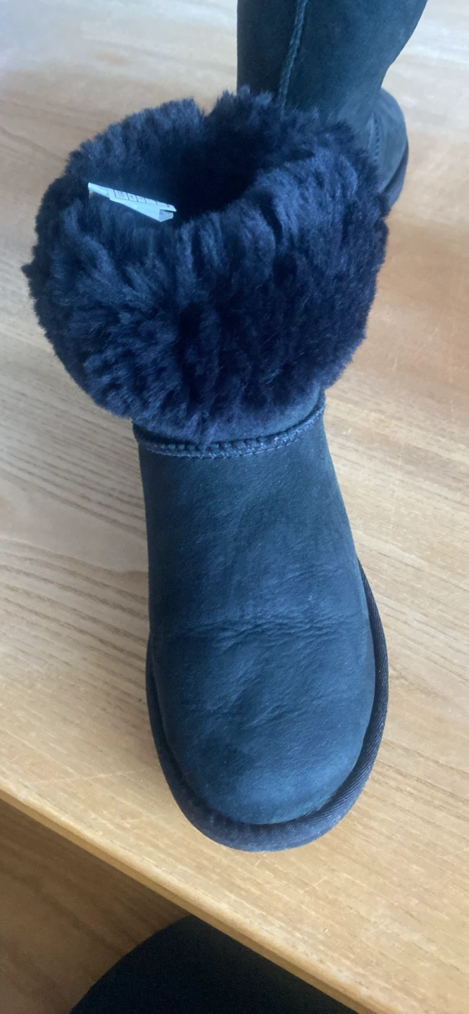 UGG Boots - Black, Size 7 - photo 5