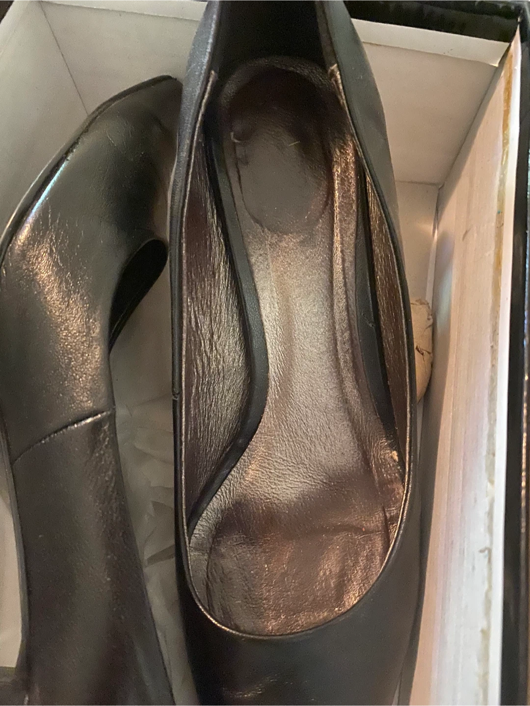 Black Leather Heels - Size 8.5M - photo 2
