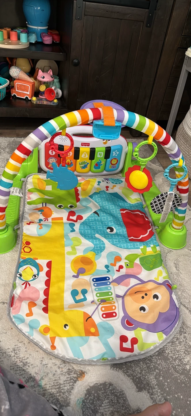 Fisher-Price Deluxe Kick & Play Piano Gym
