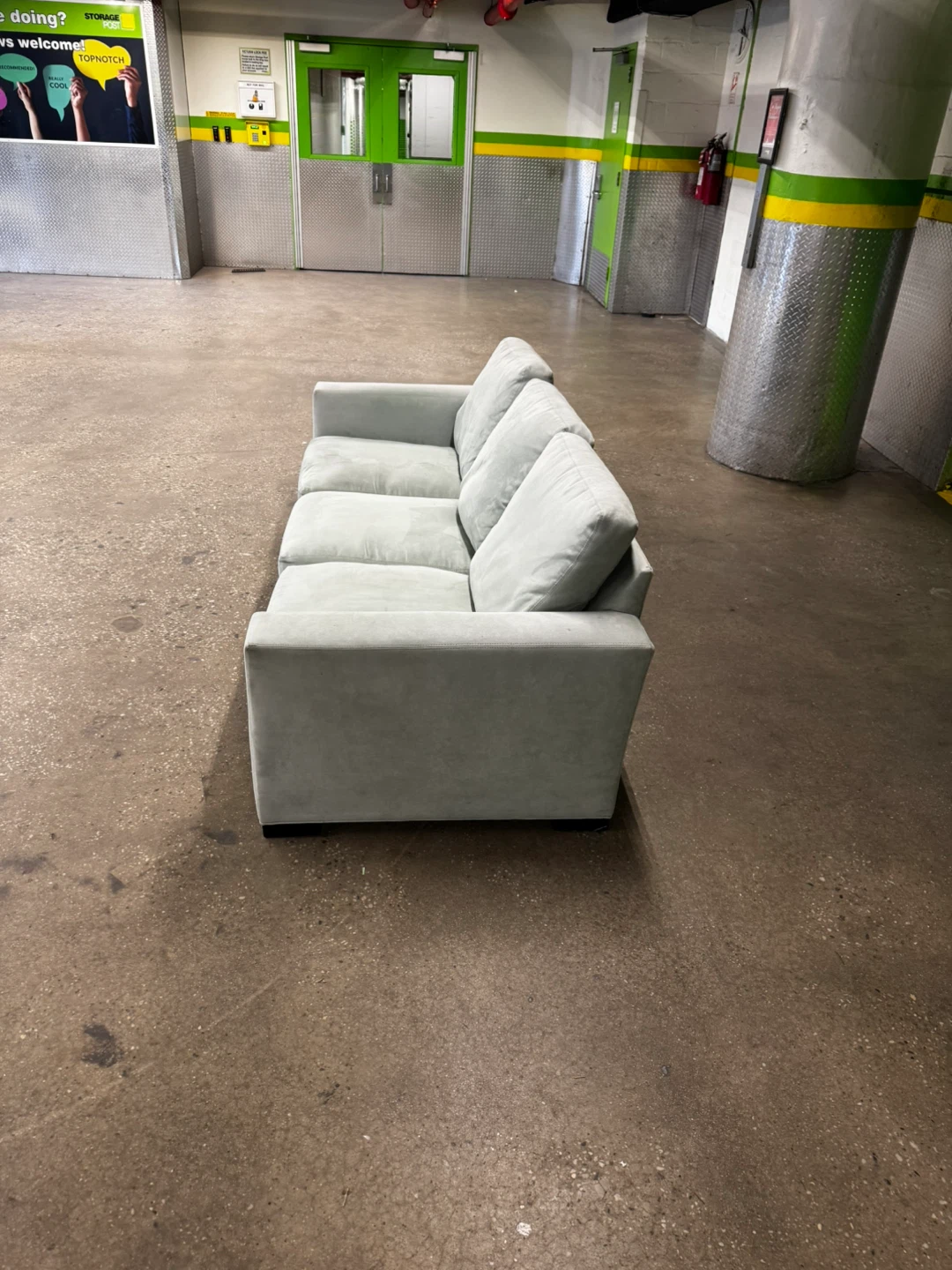 Room & Board Morrison Sofa – 96” | FREE DELIVERY - photo 4