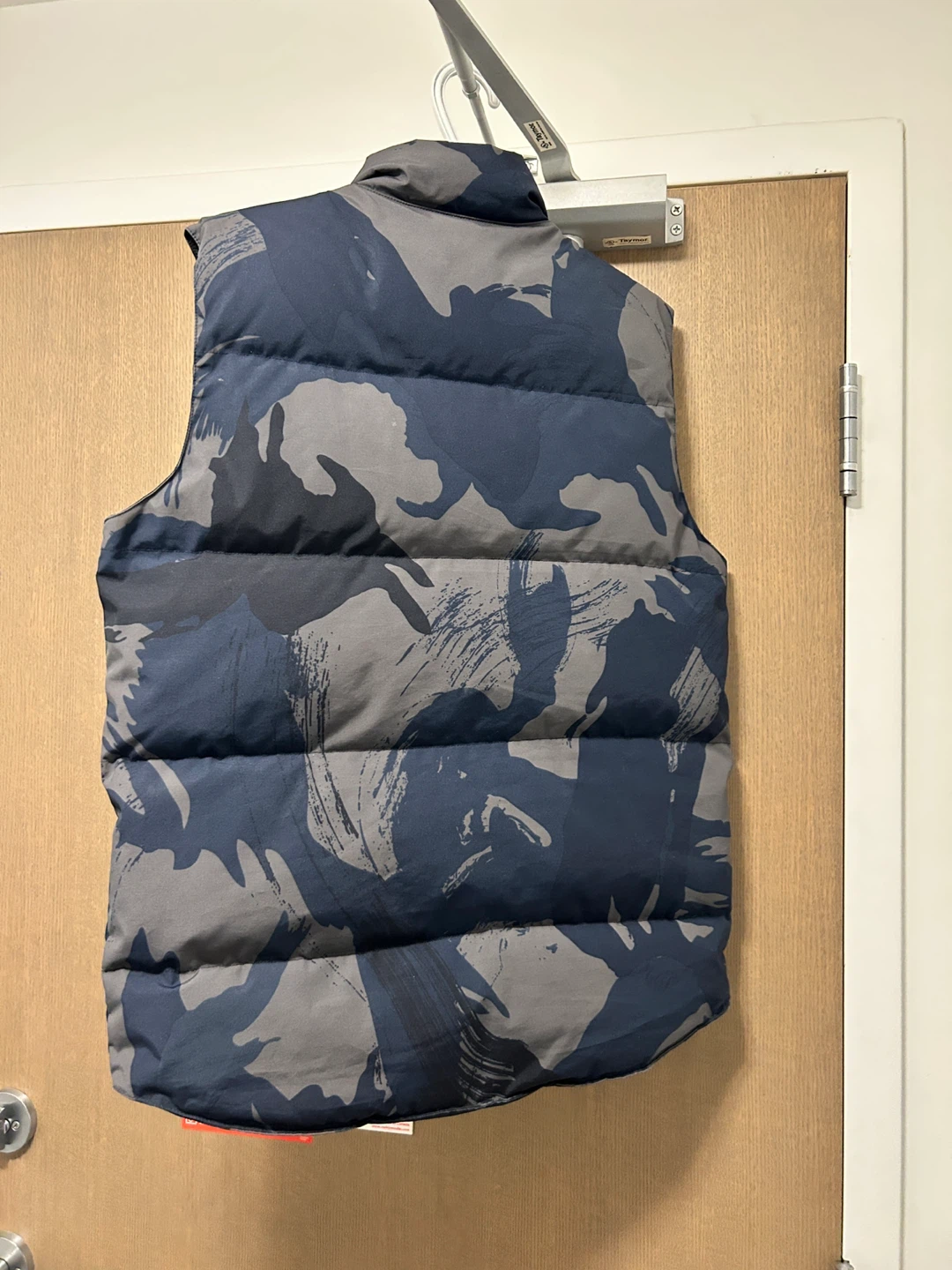 Canada Goose Padded Vest - Camo - photo 4