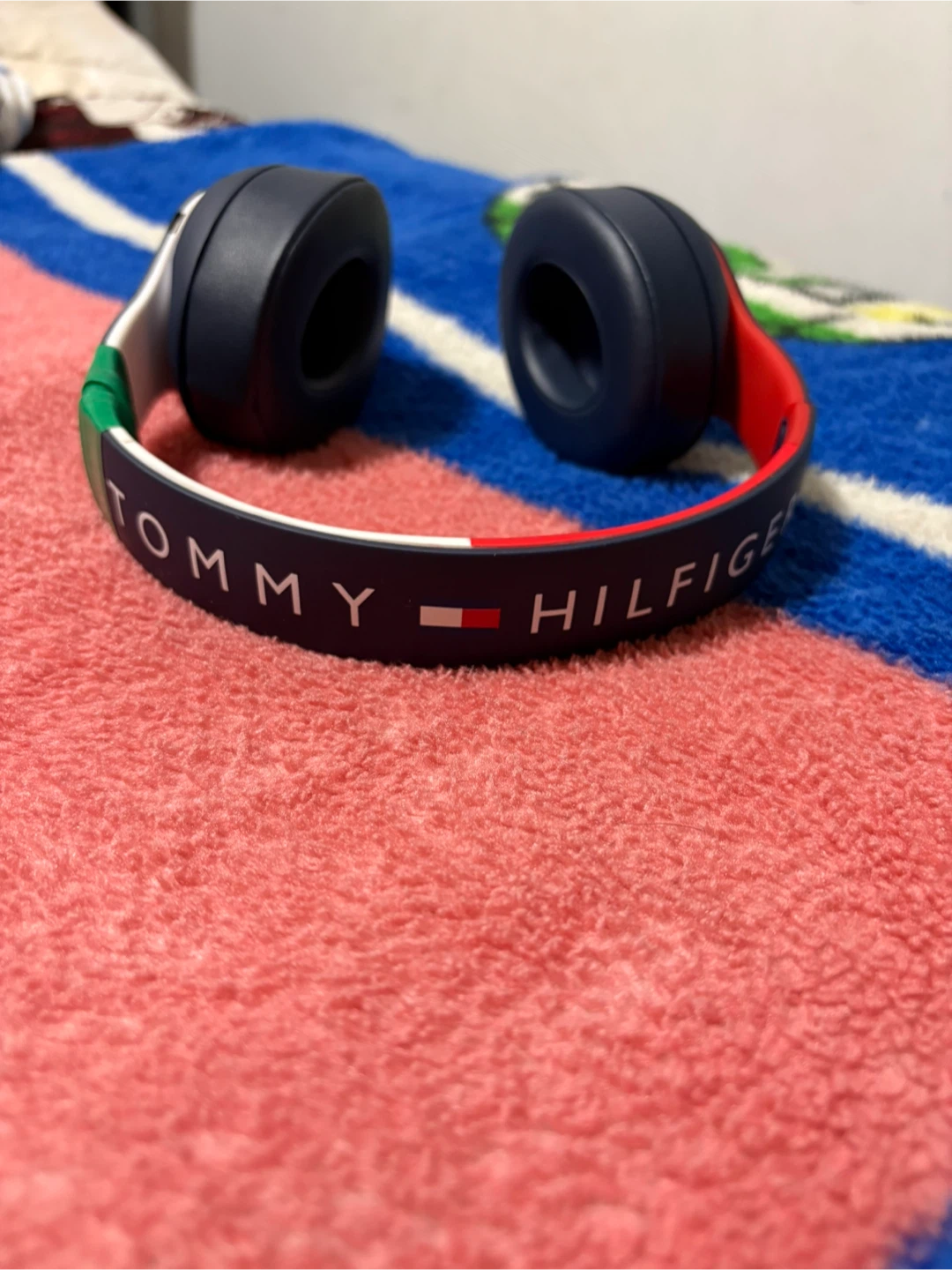 Tommy Hilfiger Headphones - Red, White & Blue - photo 4