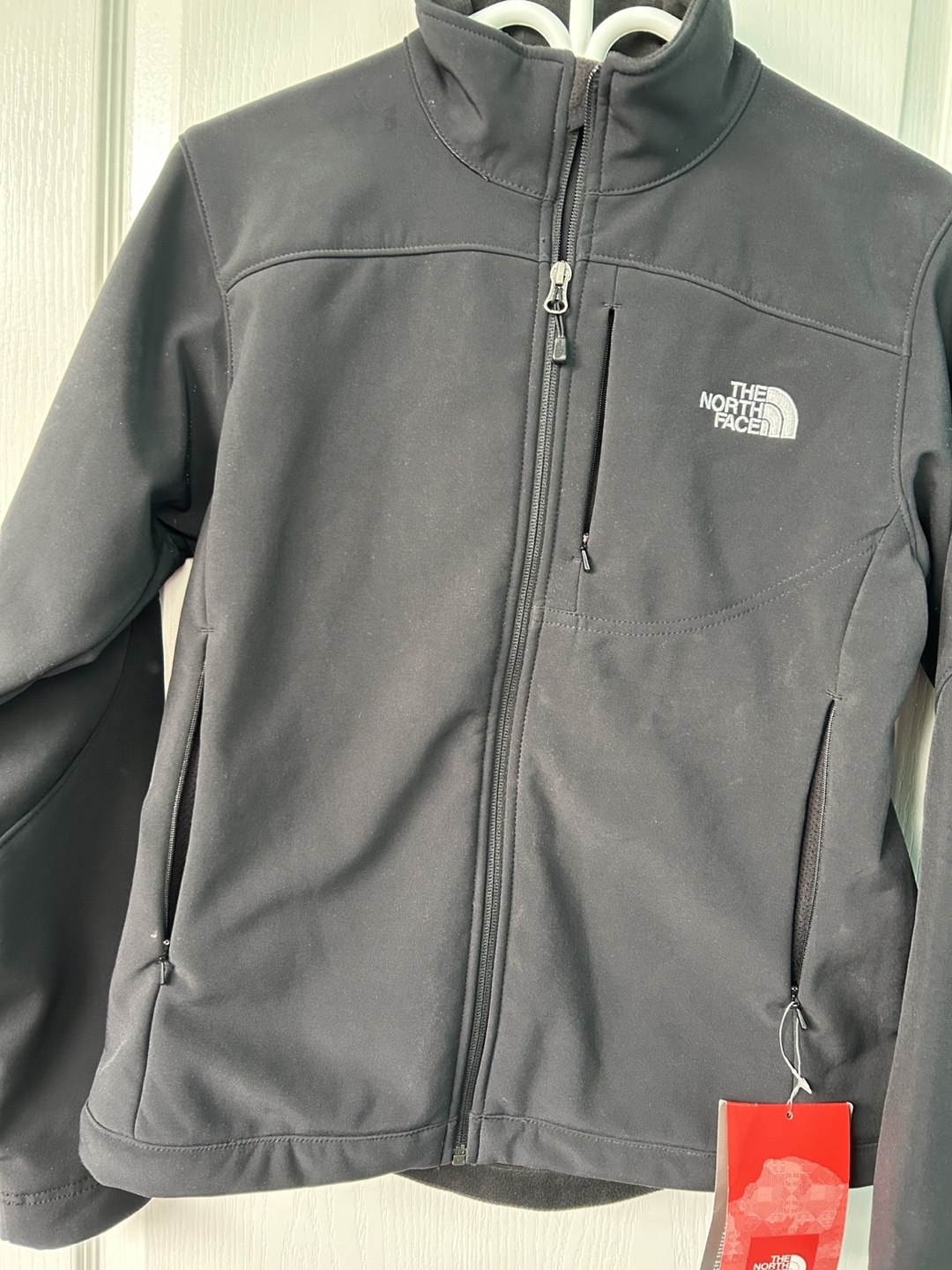 BNWT Women’s M Black - North Face Caroleena Jacket