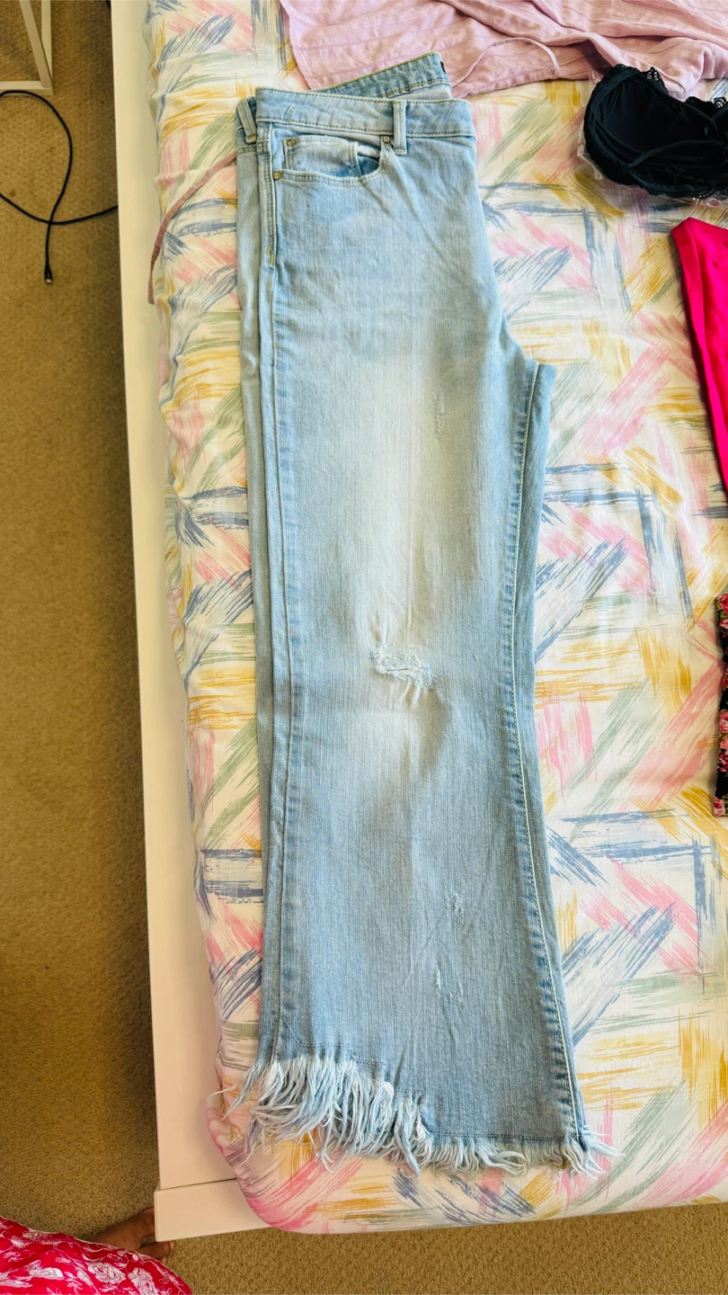 Clothing lot all are size Medium hardly used some with tags - photo 3