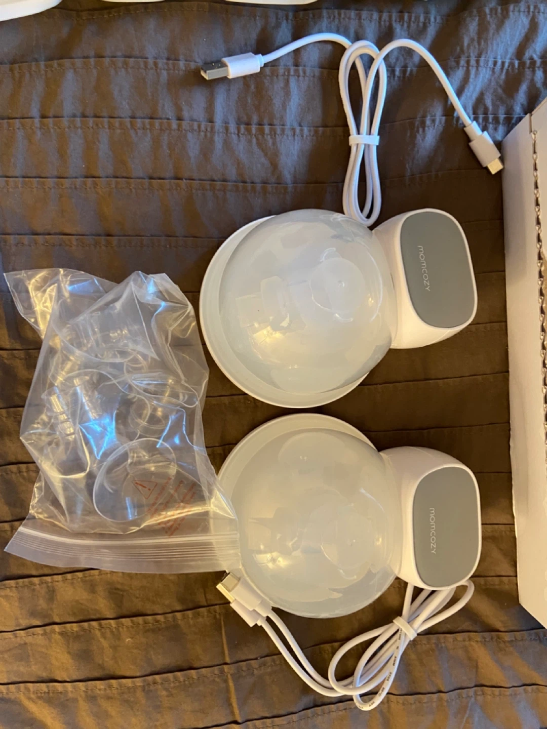 Momcozy S9 Pro Wearable Breast Pump + Motif Storage Bags - photo 5