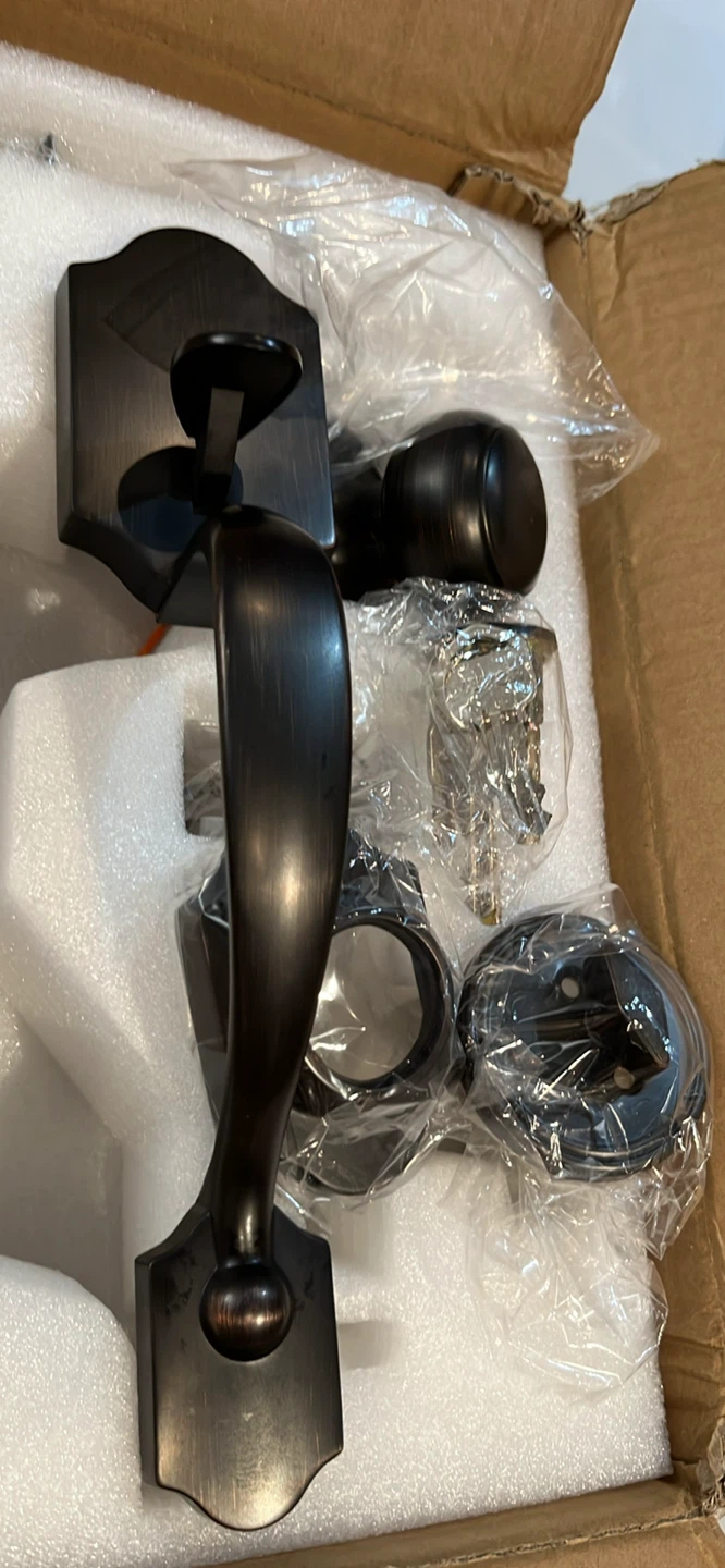 New Amazon Basics Matte Black Door Lock Set - photo 4