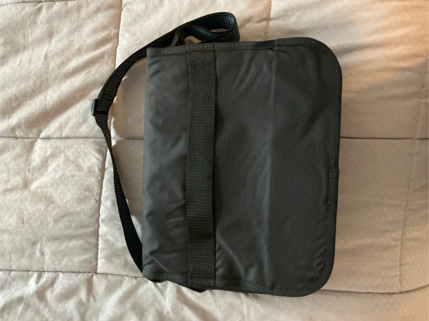 Resmed Travel Bag for AirSense™ 11 & AirCurve™ 11 BiPAP Machines - photo 5