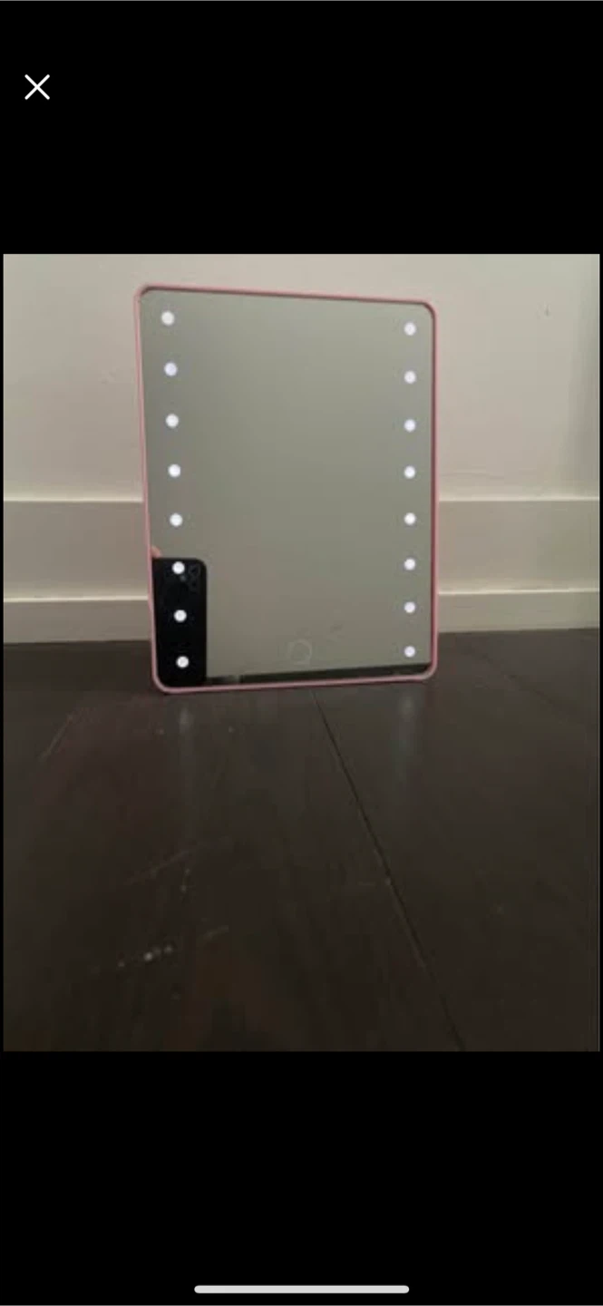 22cm*17cm Pink LED Vanity Mirror - photo 2