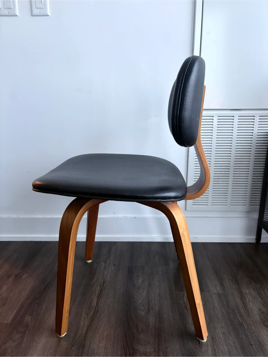 Mid-Century Modern Style Dining Chair